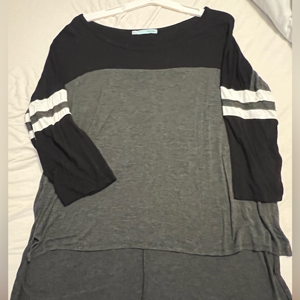 Maurice’s tunic quarter sleeve size XXL